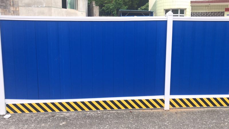 黄家湖本溪工地围挡施工